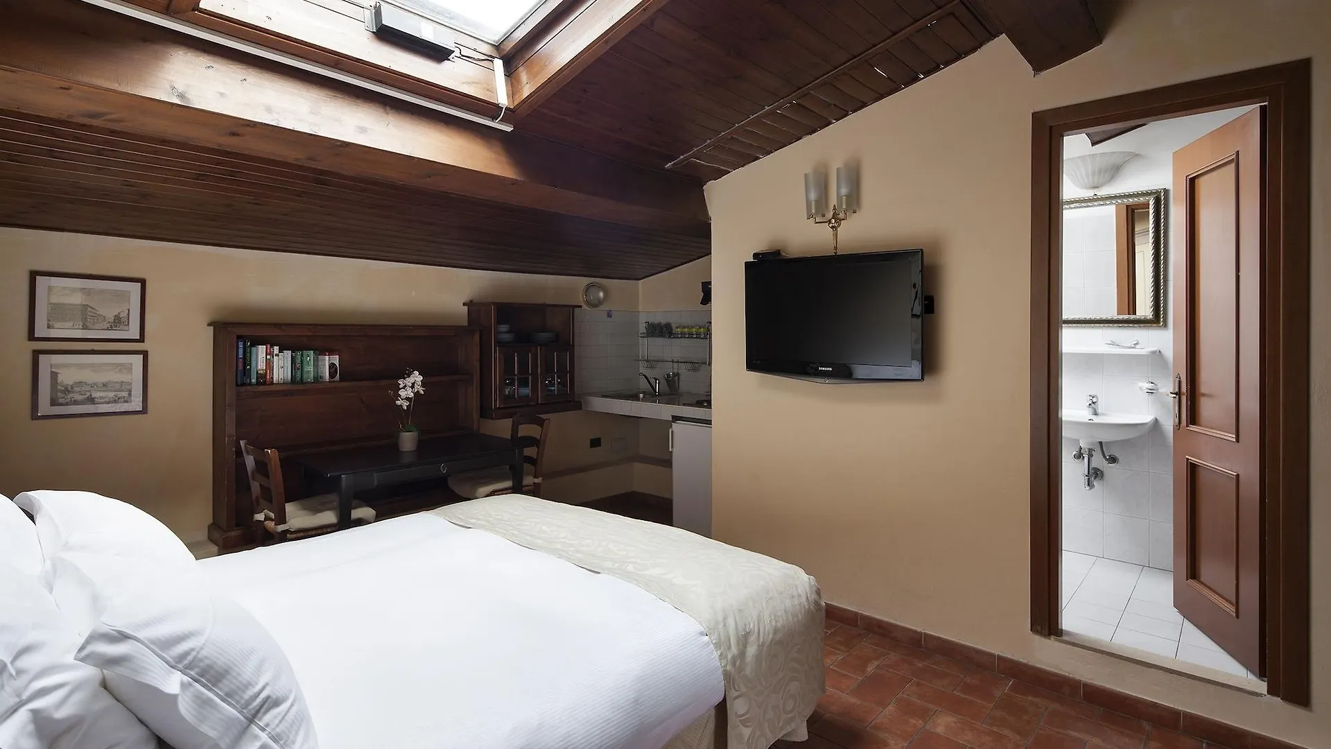 Locanda Dei Guelfi Florença Alojamento de Acomodação e Pequeno-almoço
